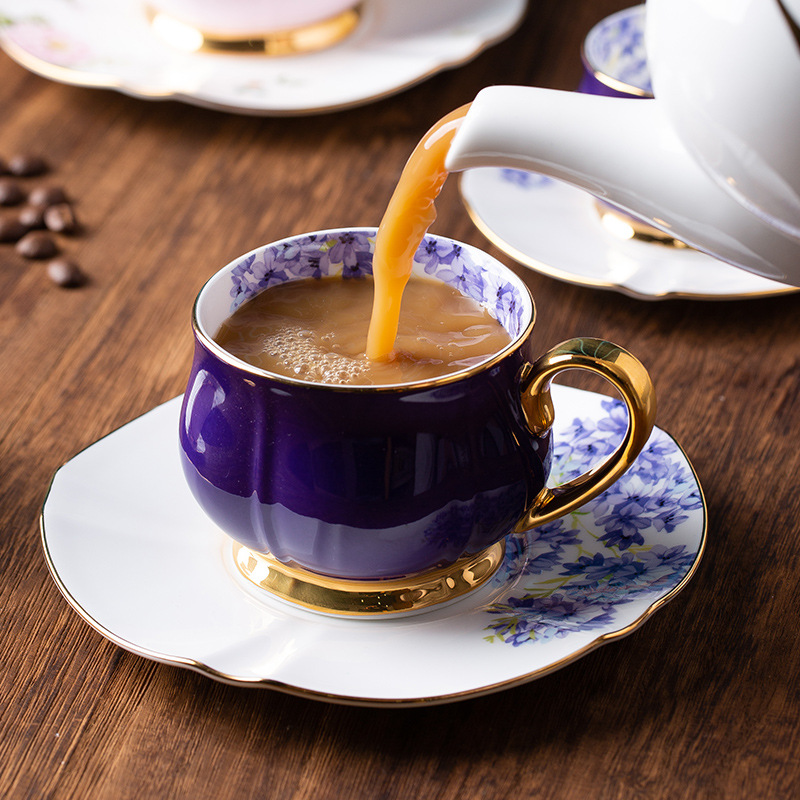 Italian bone China coffee cup exquisite couple cup 200ml cup saucer coffee set Italian hand tea cup wholesale BS-240